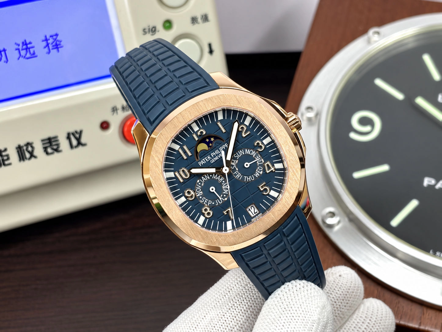 Реплика Patek Philippe 5261 в синем исполнении