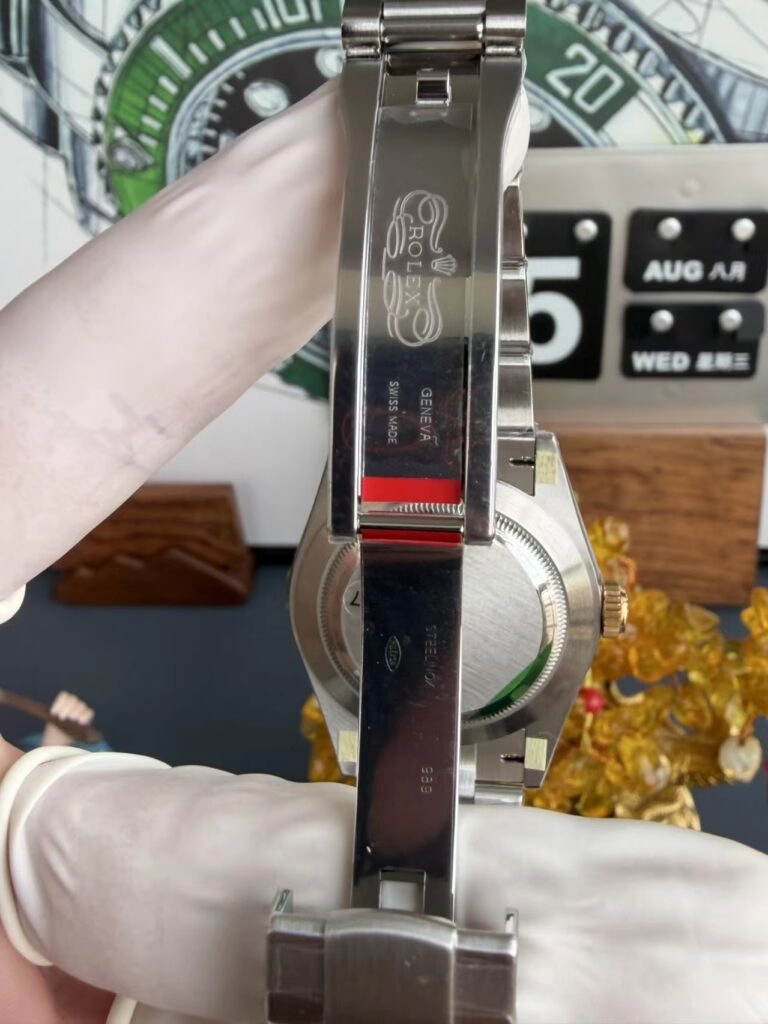 Застёжка юбилейного Rolex Oyster Perpetual