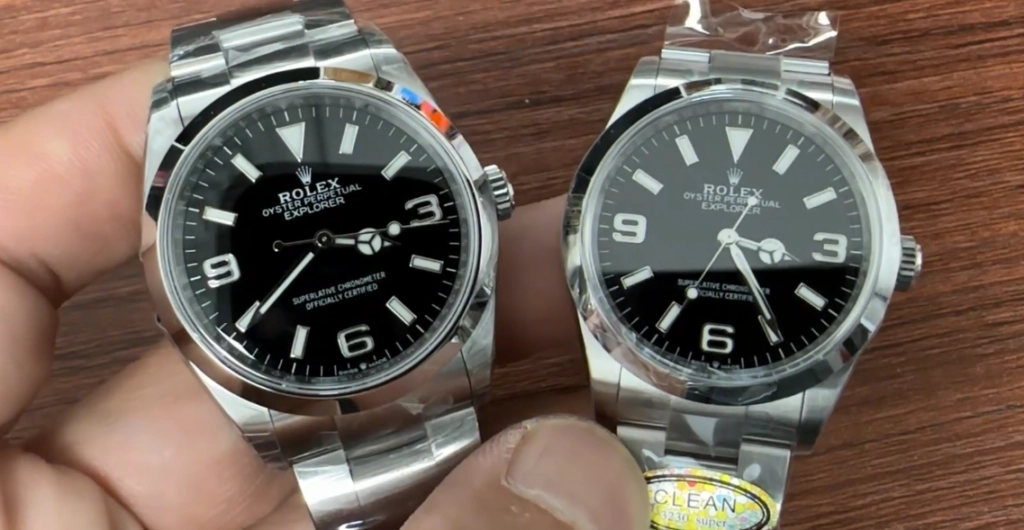 Сравнение Explorer 124270 от VS слева и Clean справа