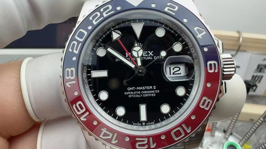 Циферблат реплики GMT-Master II Pepsi от VS Factory