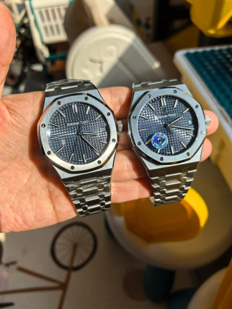 Фотография из сравнения синего AP 15500 от VS и APS