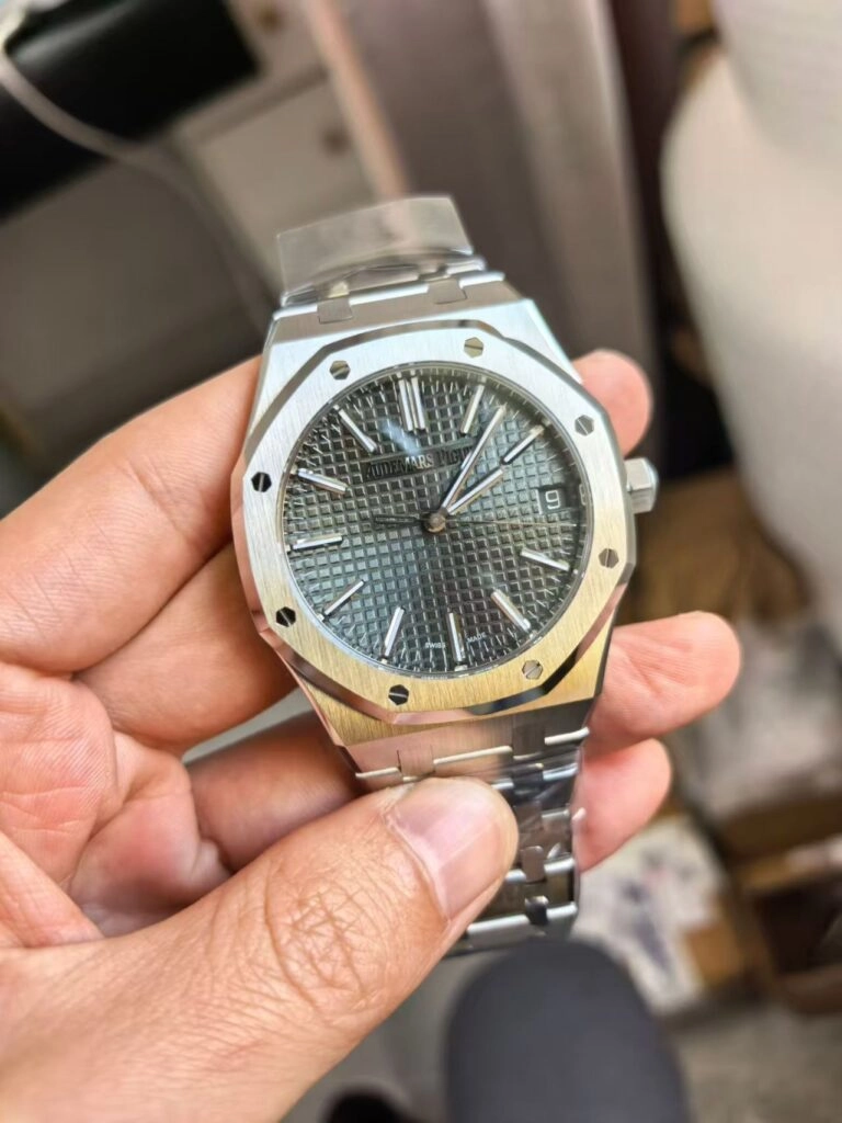 Зелёная AP 15510 Зелёная версия AP 15510 производства VS Factory