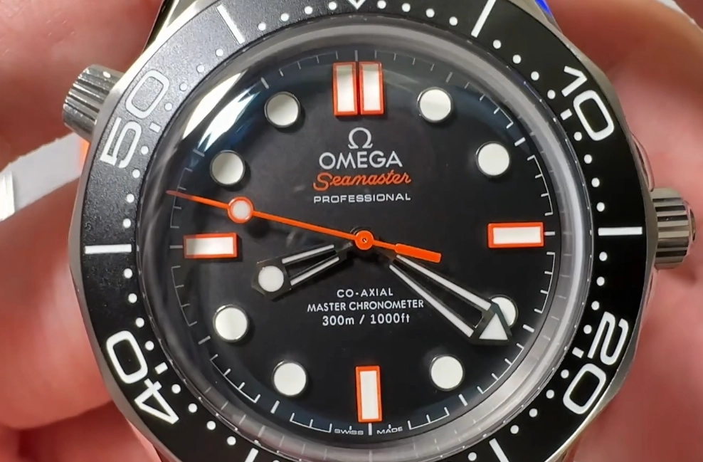 Циферблат Omega Seamaster Циферблат Omega Seamaster оранжевого цвета