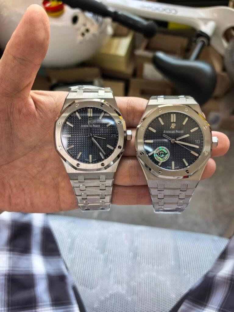 AP Royal Oak 15500 Blue в исполнении VS и APS