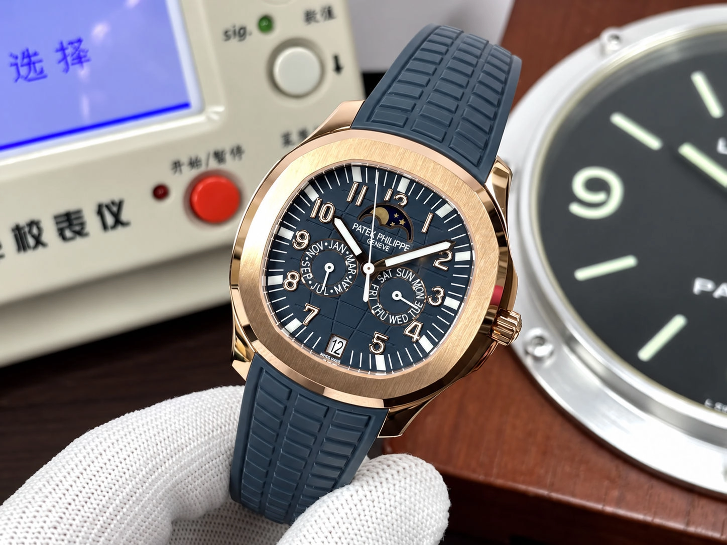 Реплика Patek Philippe 5261 с синим циферблатом