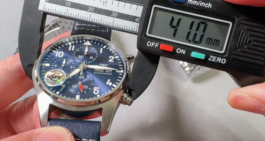 Диаметр корпуса 41 мм Пилотский хронограф IWC с корпусом диаметром 41 мм