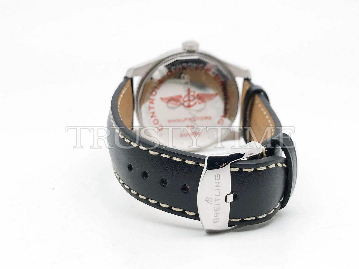 Копия часов Breitling Aviator 8 Automatic 41 A17315101B1X1