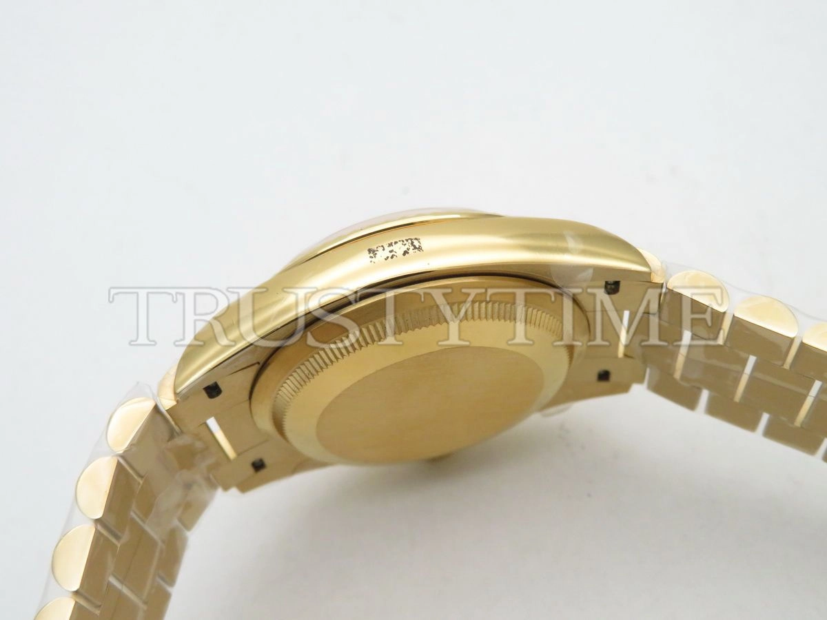 Копия часов Rolex Day-Date 36mm 128238-0011