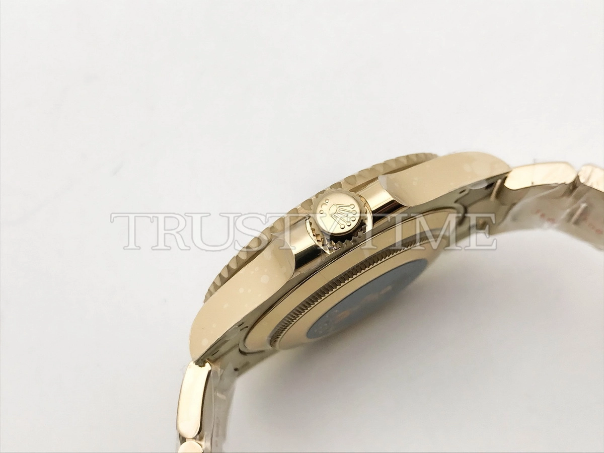 Копия часов Rolex Submariner 41mm 126618LB-0002