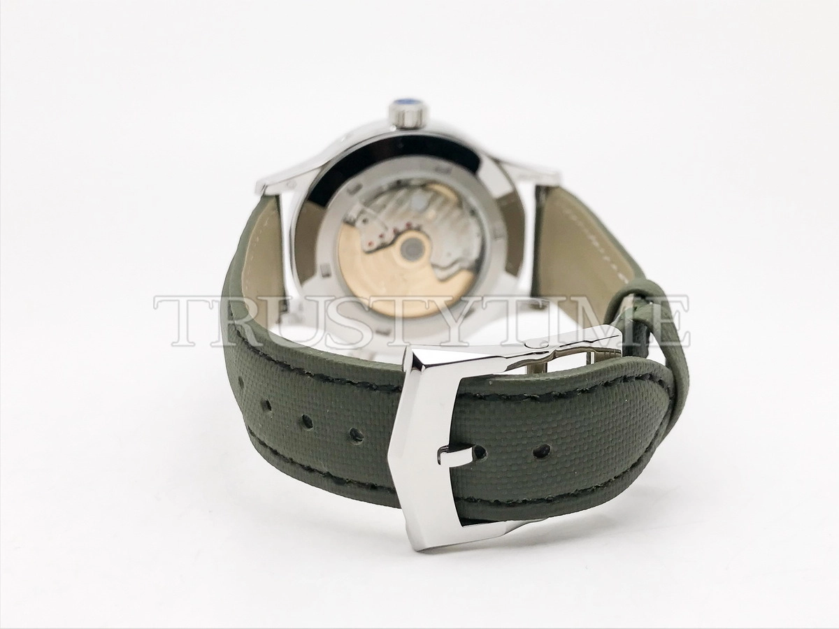 Копия часов Patek Philippe Calatrava Pilot Travel Time 42mm 5524G-010