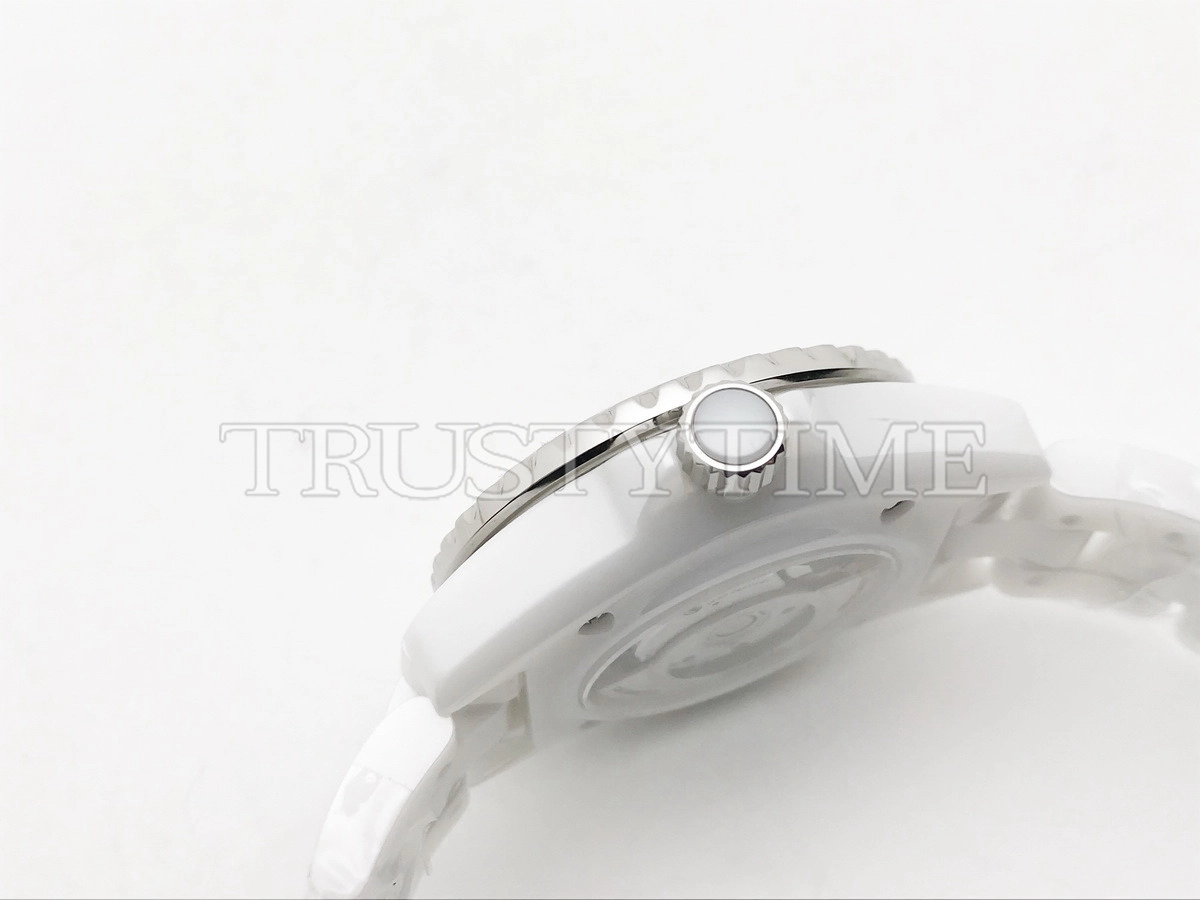 Копия часов Chanel J-12 33 H9741