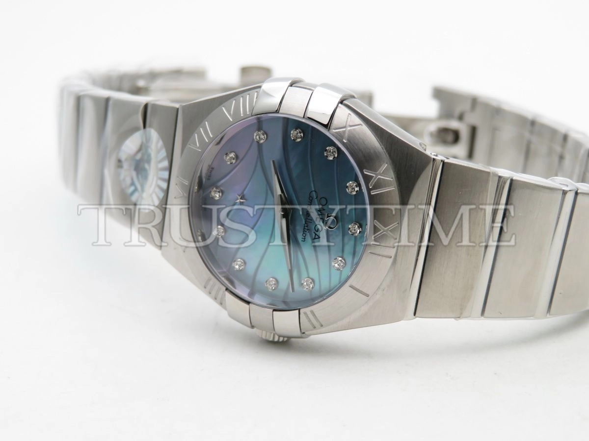 Копия часов Omega Constellation Quartz Brushed 27mm 123.10.27.60.57.001