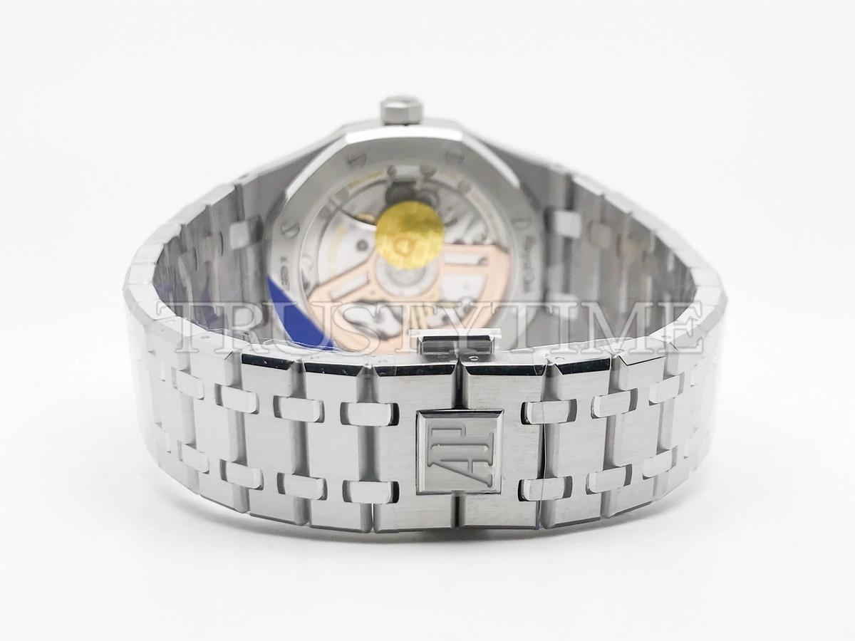 Копия часов Audemars Piguet Royal Oak Selfwinding II 15500ST.OO.1220ST.02