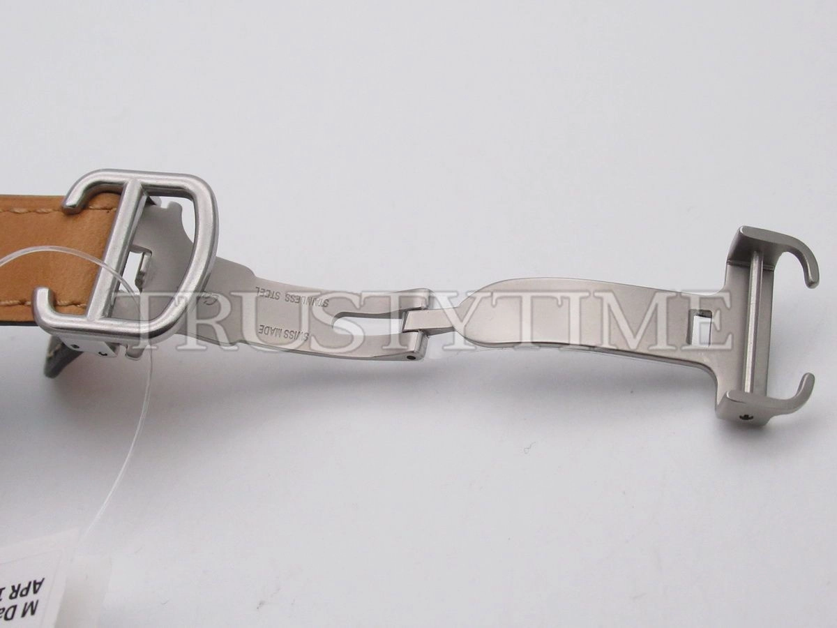 Копия часов Cartier Santos De Cartier 35 WSSA0010