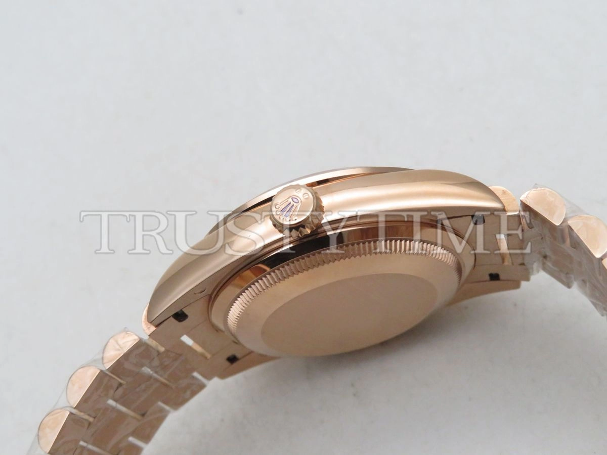 Копия часов Rolex Day-Date 36mm 128345RBR-0041