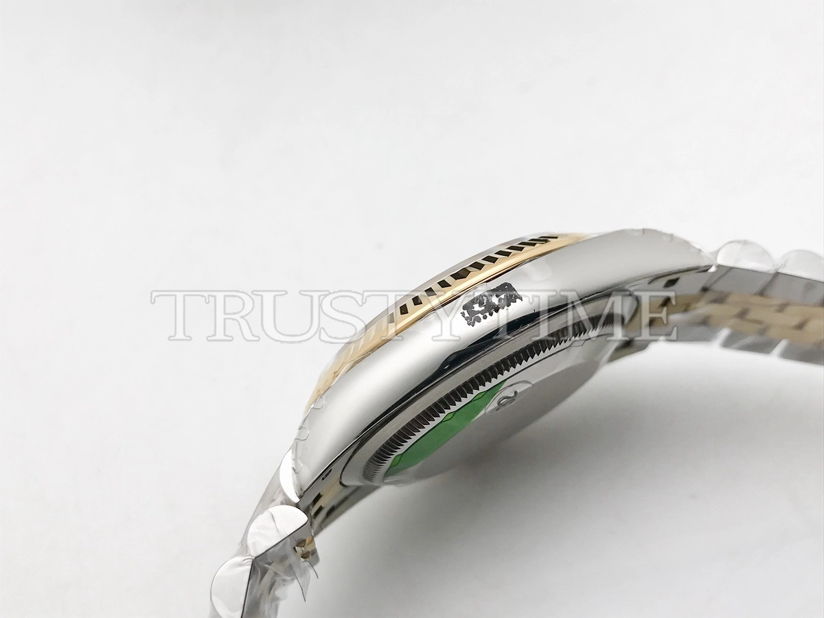 Копия часов Rolex DateJust 36mm 126233-0021