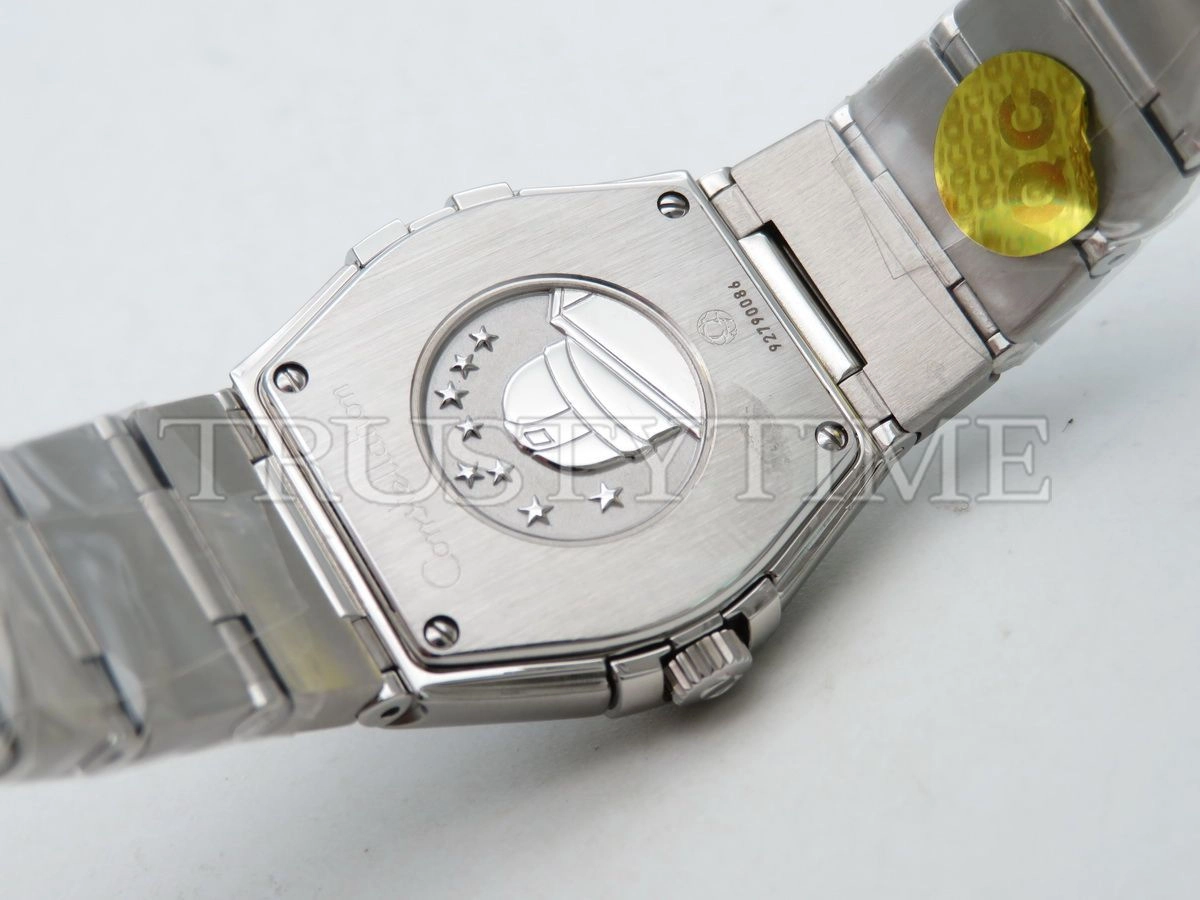 Копия часов Omega Constellation Quartz Brushed 27mm 123.10.27.60.57.001