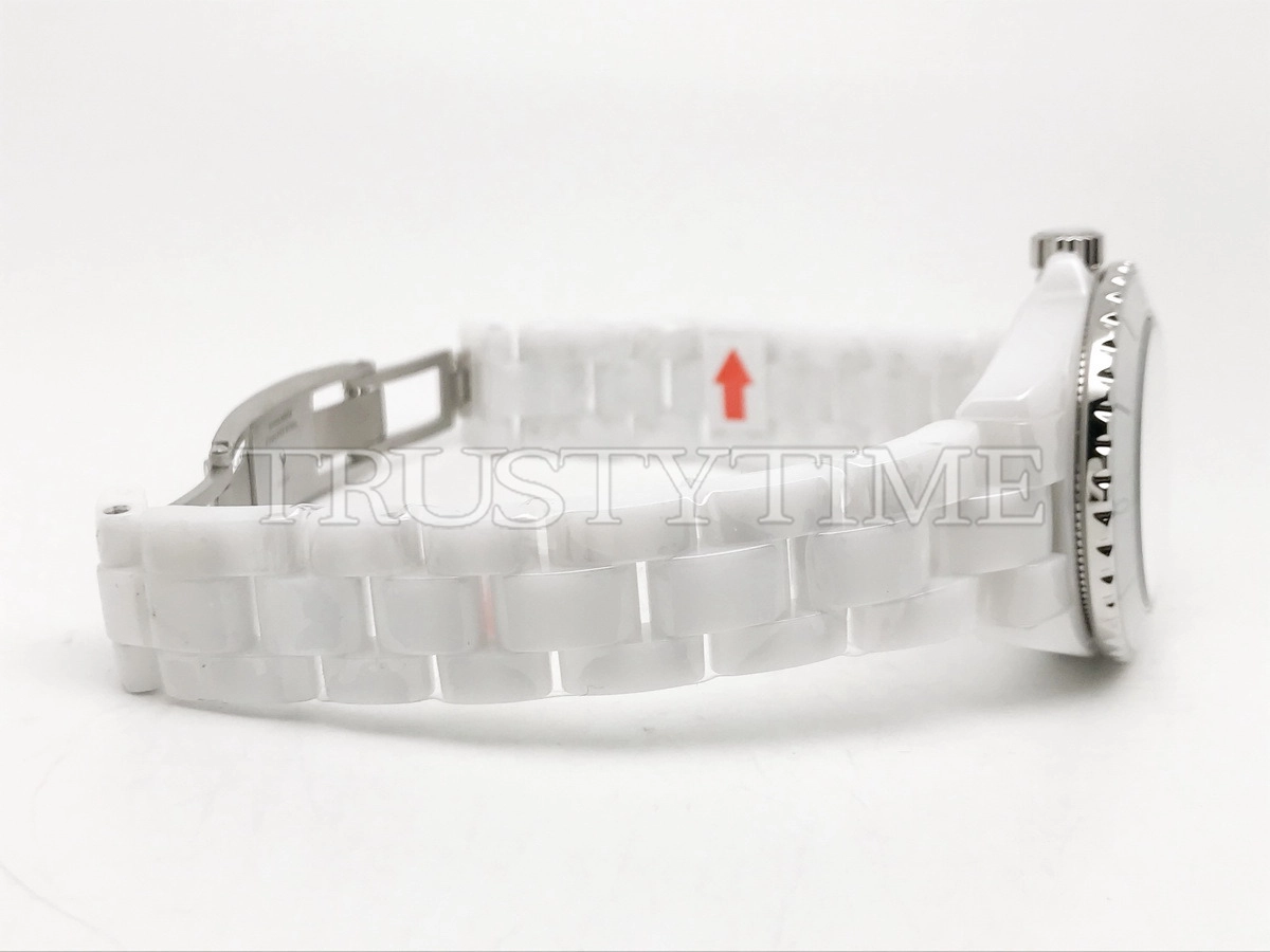 Копия часов Chanel J-12 33 H10472