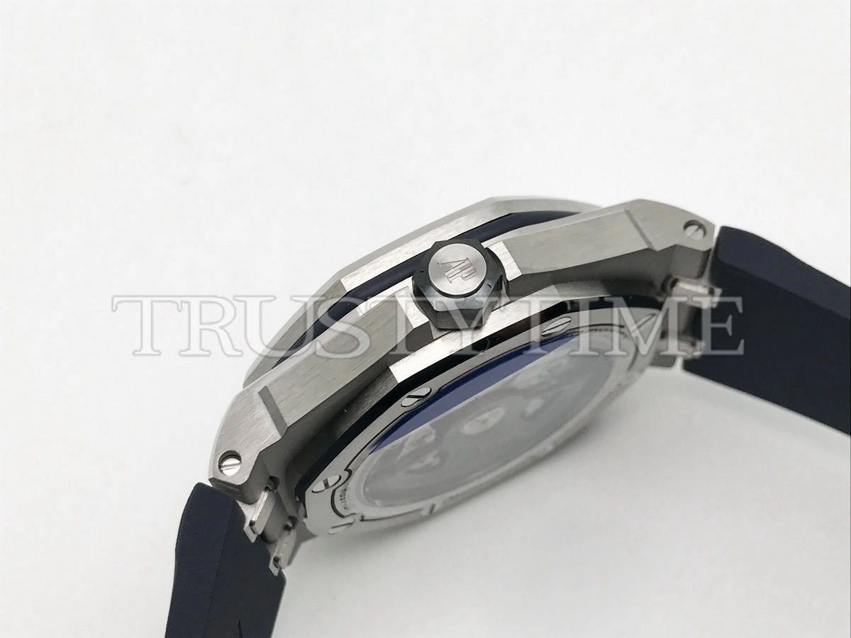 Копия часов Audemars Piguet Royal Oak Offshore Diver 15720ST.OO.A027CA.01