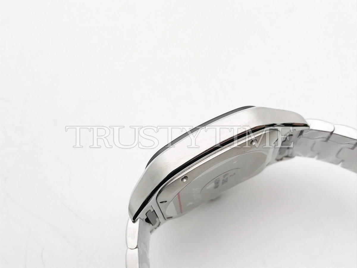 Копия часов Cartier Santos De Cartier 40 WSSA0037