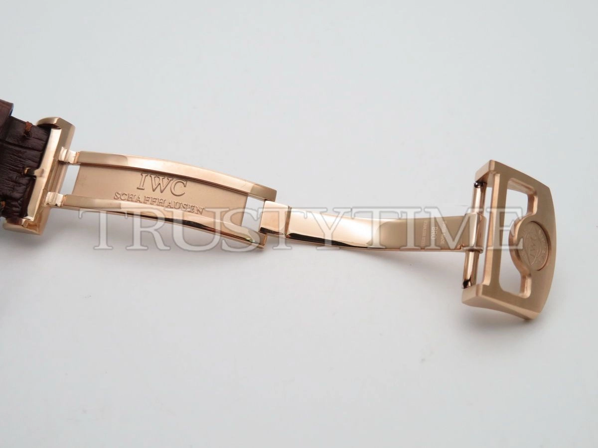 Копия часов IWC Portugieser Tourbillon Hand-Wound Red Gold 43mm IW546302