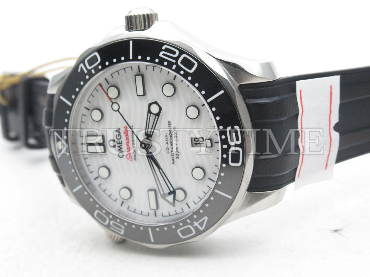 Копия часов Omega Seamaster Diver 300m Co-axial Chronometer 42mm 210.32.42.20.04.001