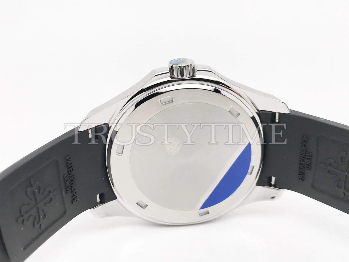 Копия часов Patek Philippe Aquanaut Luce 38.8mm 5267/200A-001