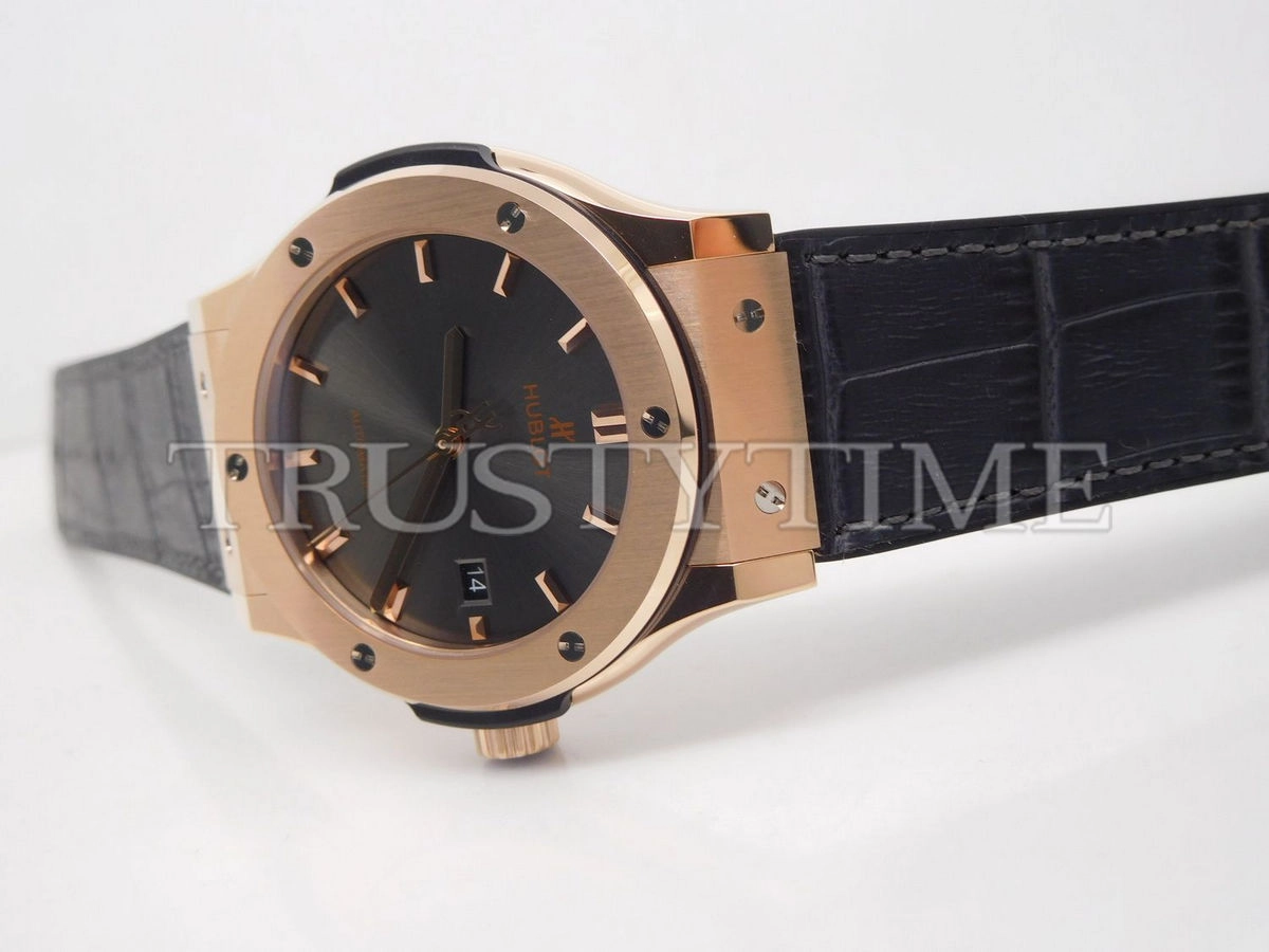 Копия часов Hublot Classic Fusion 42mm 542.OX.7081.LR