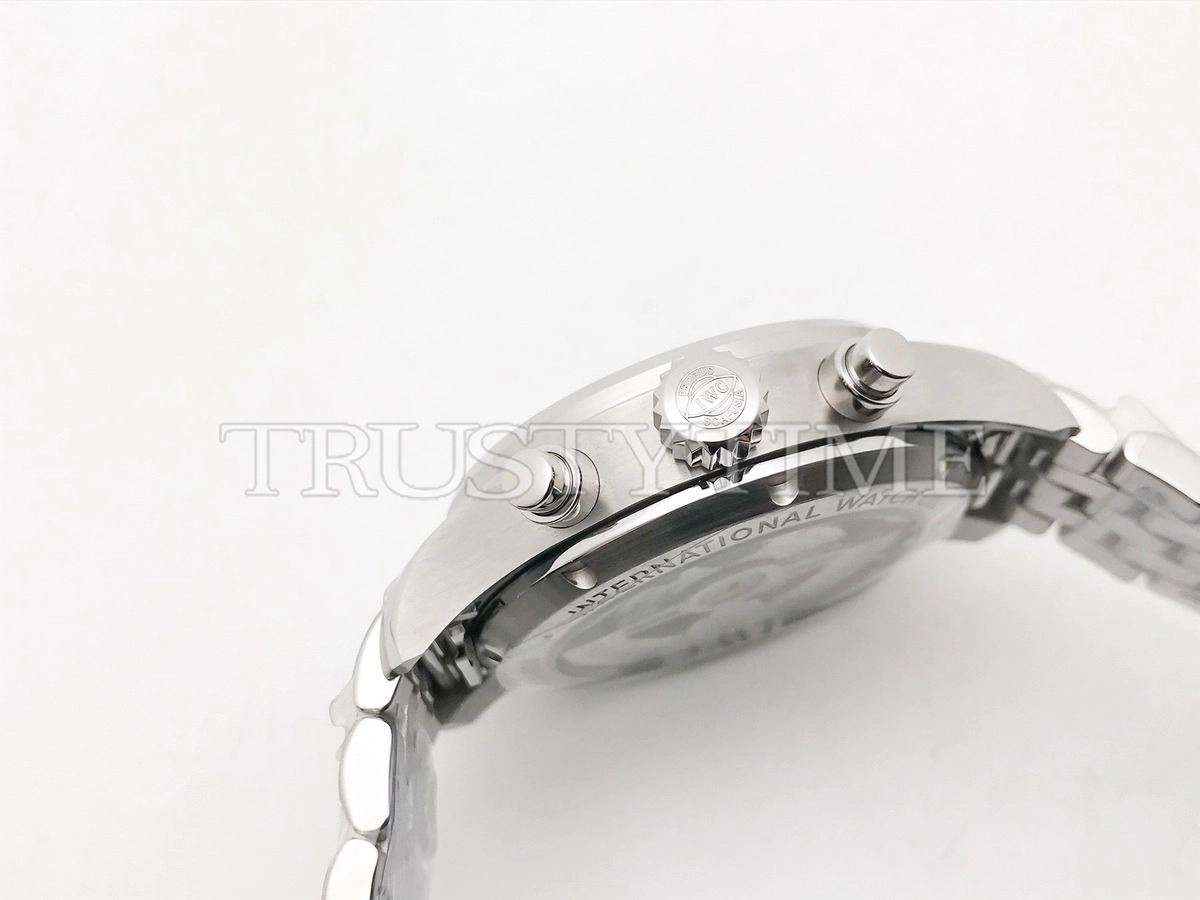 Копия часов IWC Pilot's Watch Chronograph 41 mm IW388102