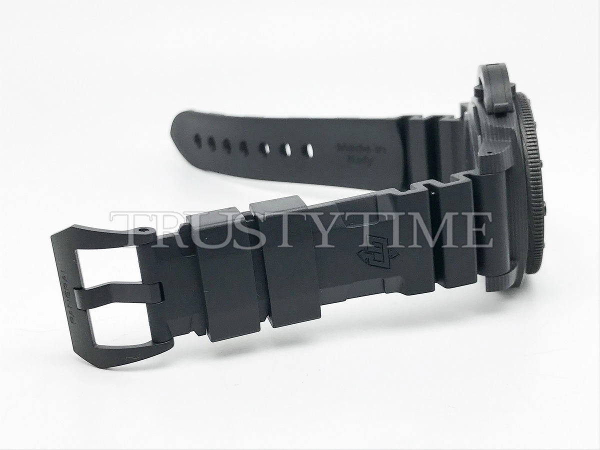Копия часов Panerai Submersible Carbotech™ 42mm PAM02231