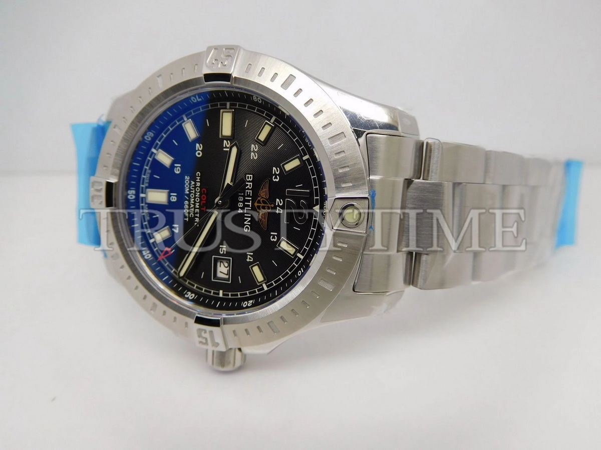 Копия часов Breitling Colt Automatic Volcano 44 A1738811/BD44/173A
