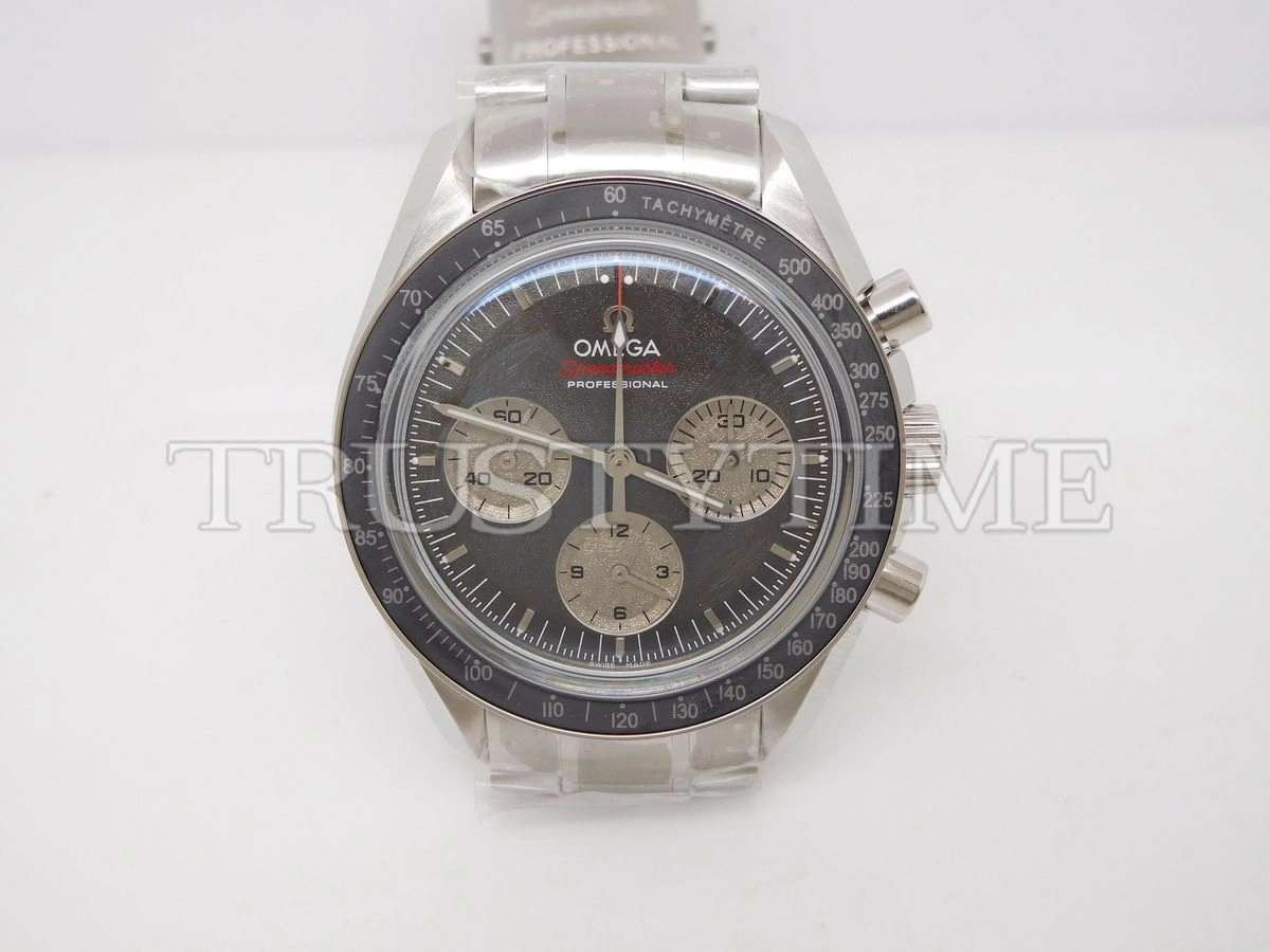 Копия часов Omega Speedmaster Professional "Moonwatch" 42mm 311.30.42.30.99.001