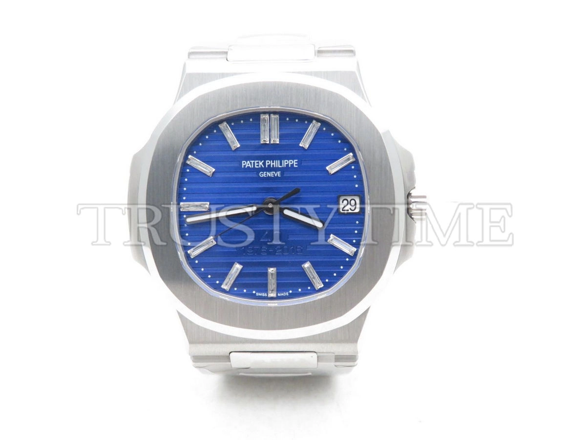 Копия часов Patek Philippe Nautilus 40th Anniversary Limited Edition 40mm 5711/1P-011