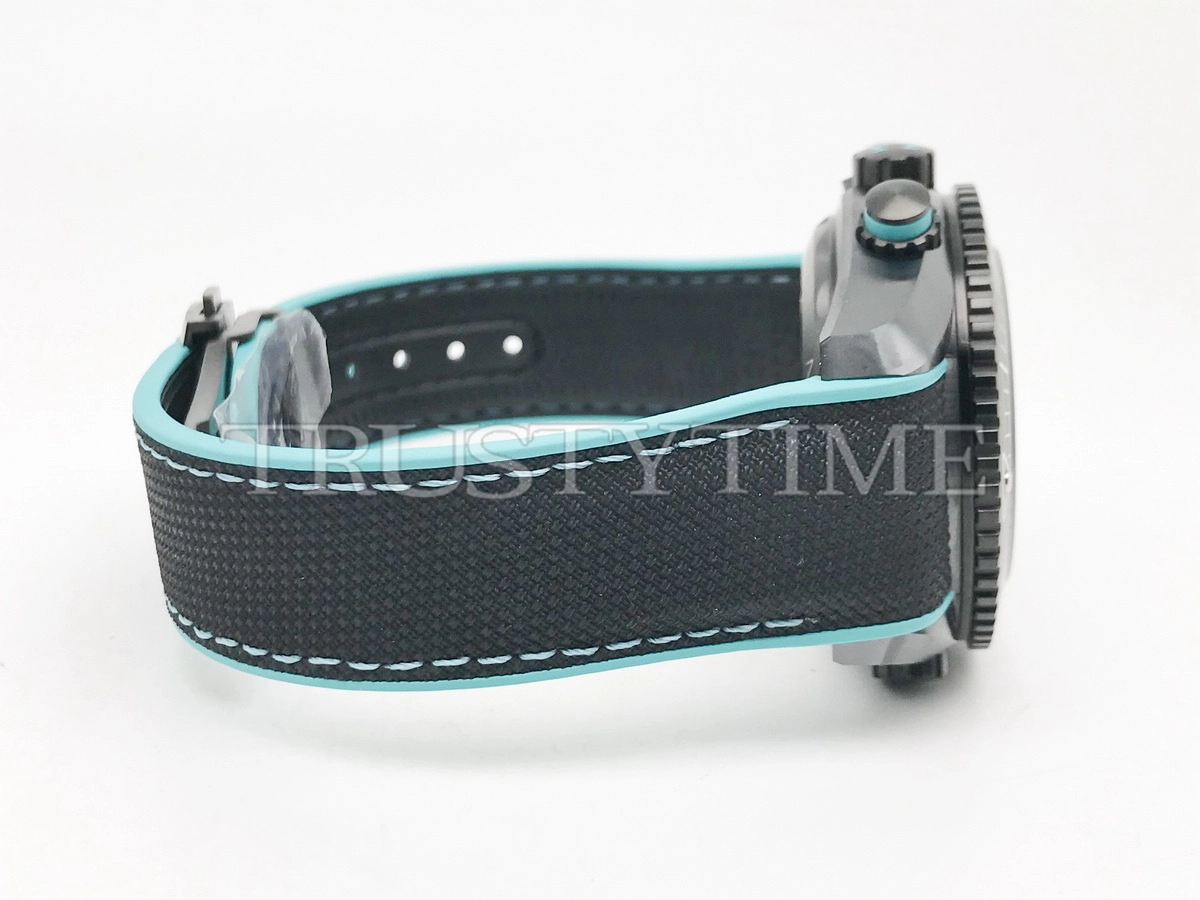 Копия часов Omega Seamaster Planet Ocean 600M "ETNZ" Deep Black 45.5mm 215.92.46.51.01.003
