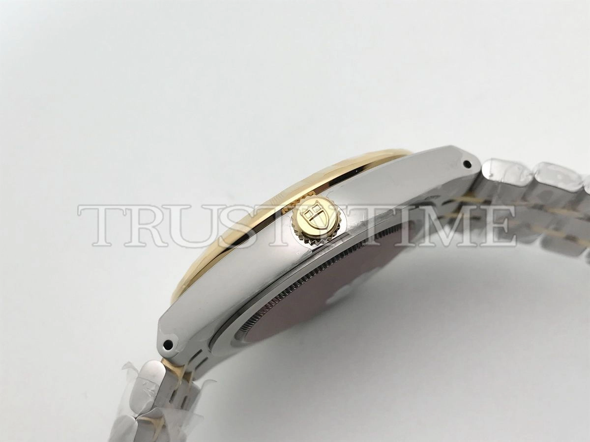 Копия часов Tudor Royal Day-Date 41mm M28603-0002