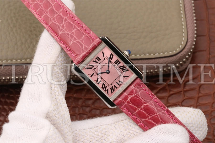 Копия часов Cartier Tank Solo 24 W5200000