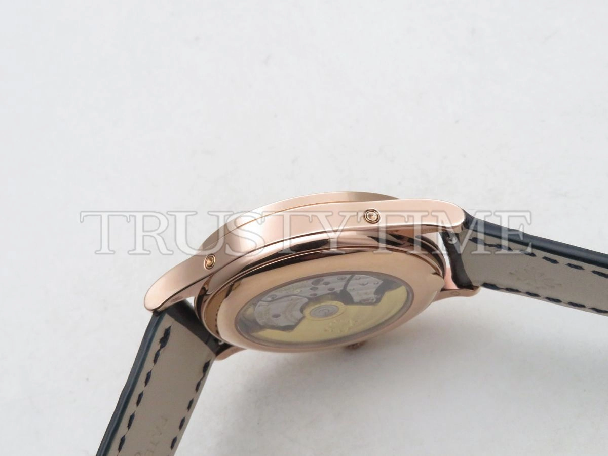 Копия часов Patek Philippe Complications Annual Calendar 38,5mm 5396R-014