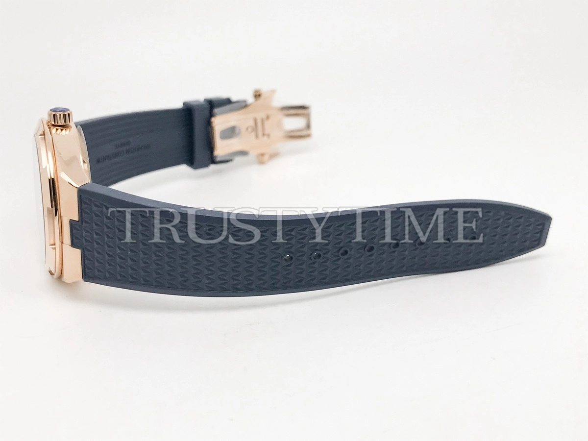Копия часов Vacheron Constantin Overseas 41mm 4500V/110R-B705 Rubber