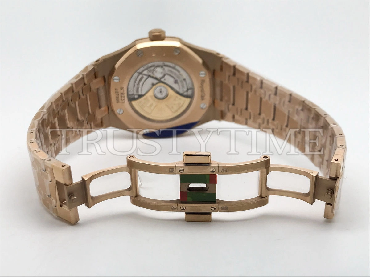 Копия часов Audemars Piguet Royal Oak Automatic II 15400OR.OO.1220OR.01