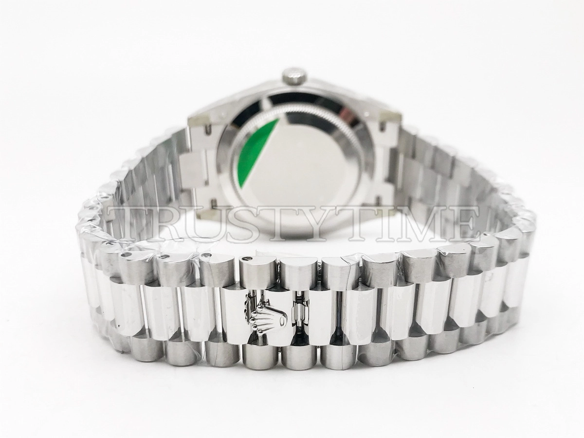 Копия часов Rolex Day-Date 40mm 228239-0055