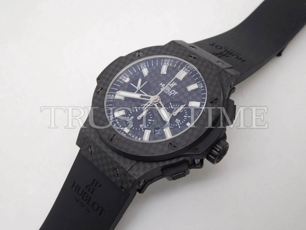 Копия часов Hublot Big Bang All Black Carbon 44mm 301.QX.1740.GR