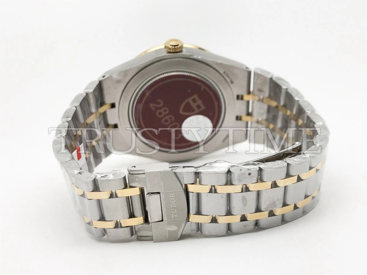 Копия часов Tudor Royal Day-Date 41mm M28603-0004