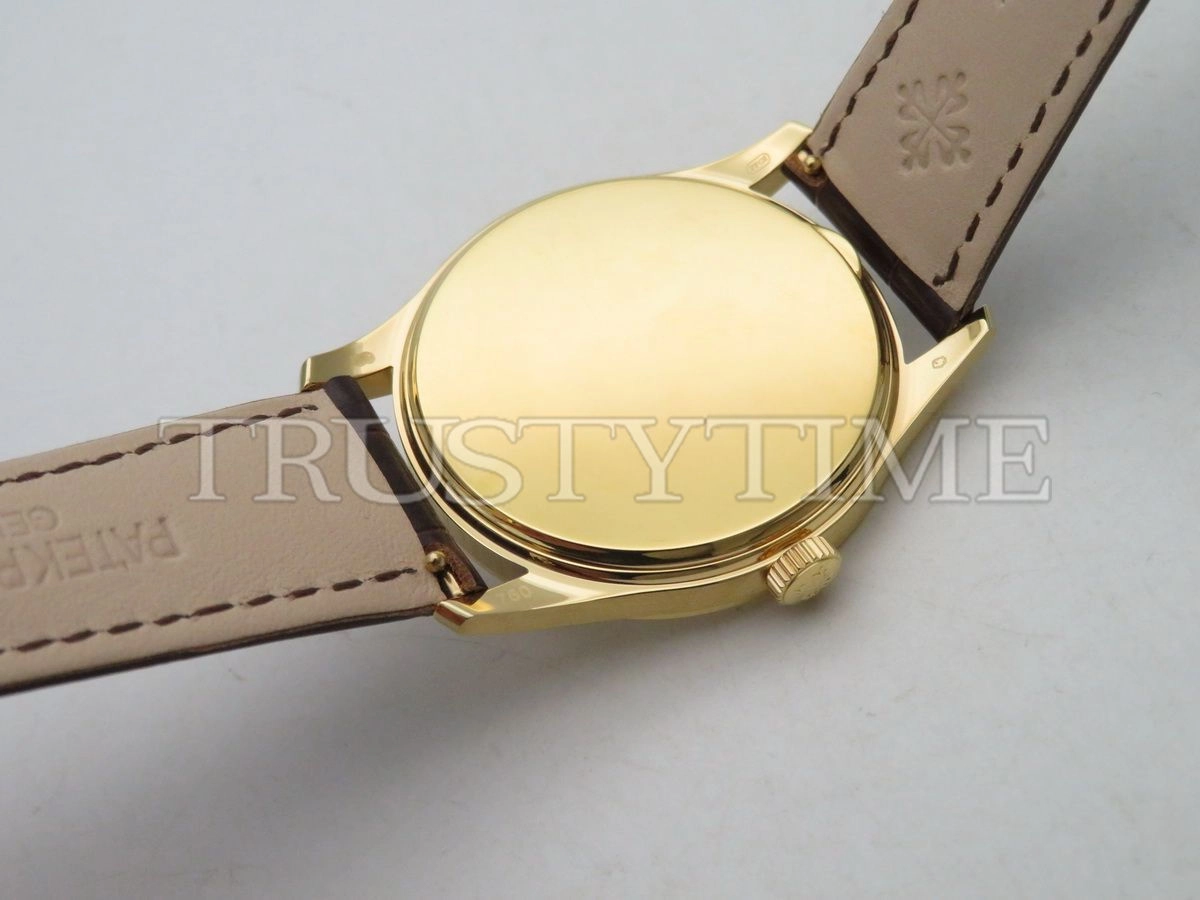 Копия часов Patek Philippe Calatrava 37mm 5196J-001