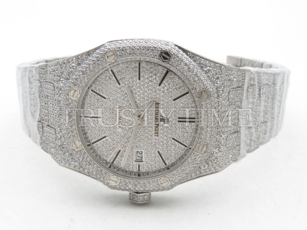 Копия часов Audemars Piguet Royal Oak 15400 Full Diamond