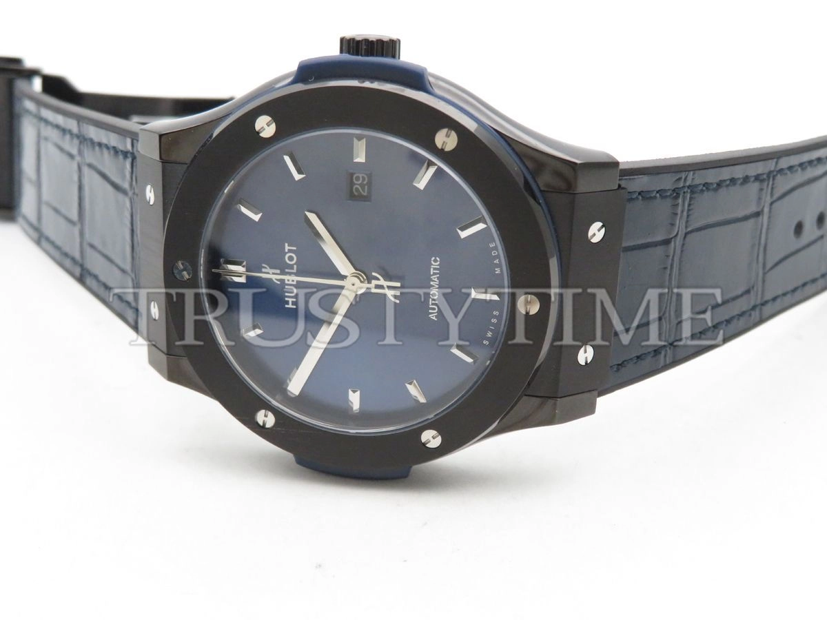 Копия часов Hublot Classic Fusion 45mm 511.CM.7170.LR