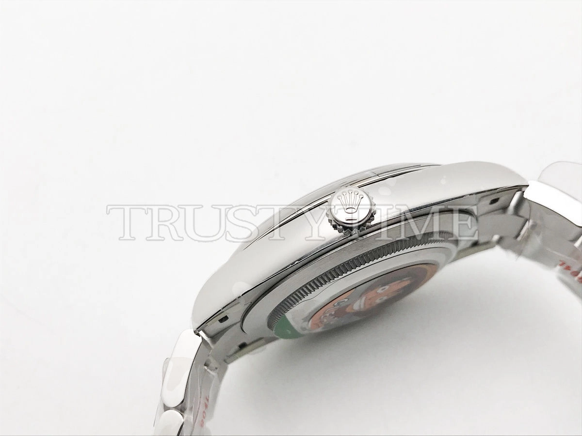 Копия часов Rolex Oyster Perpetual 36mm 126000-0004