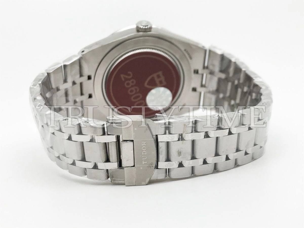 Копия часов Tudor Royal Day-Date 41mm M28600-0003