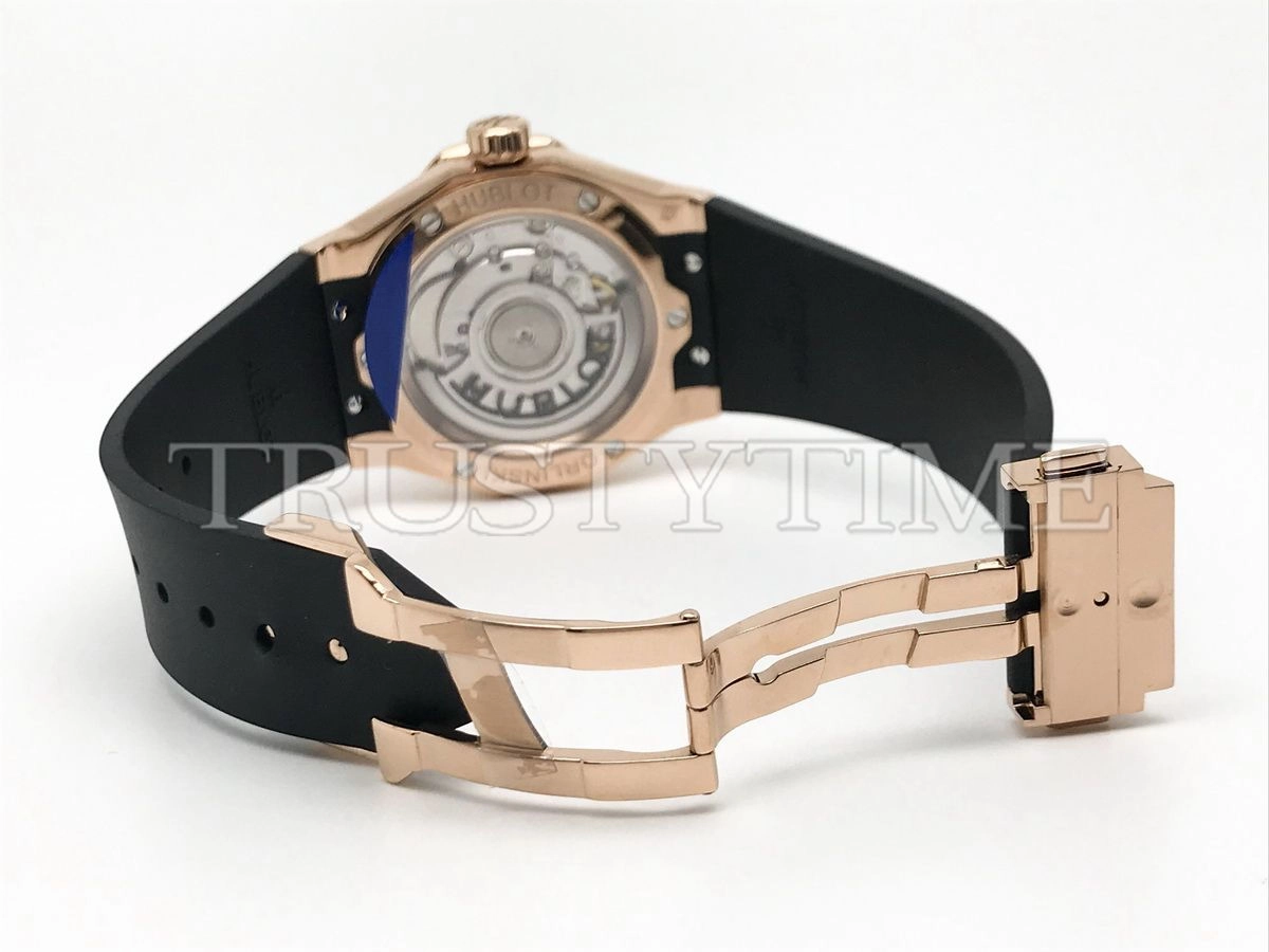 Копия часов Hublot Сlassic Fusion Orlinski 40mm 550.OS.1800.RX.ORL19