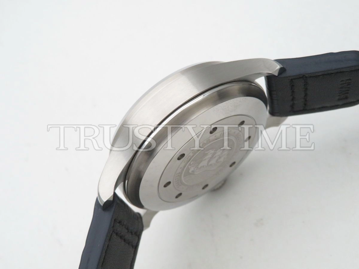 Копия часов IWC Big Pilot's Watch Edition Boutique London 46mm IW501008