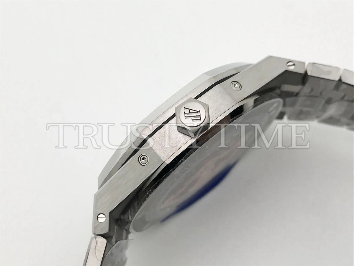 Копия часов Audemars Piguet Royal Oak Perpetual Calendar 26574PT.OO.1220PT.01
